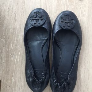 Tory Burch reva flats